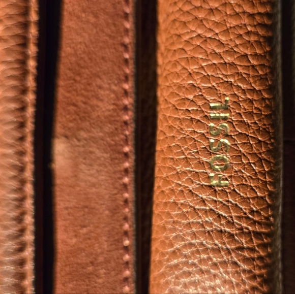 COPY - Brown Genuine Leather Fossil Bag with Multiple Compartments - Picture 2 of 6